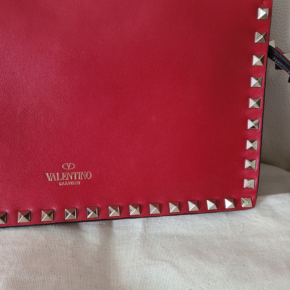 Valentino red rockstud clutch - Picture 15 of 16